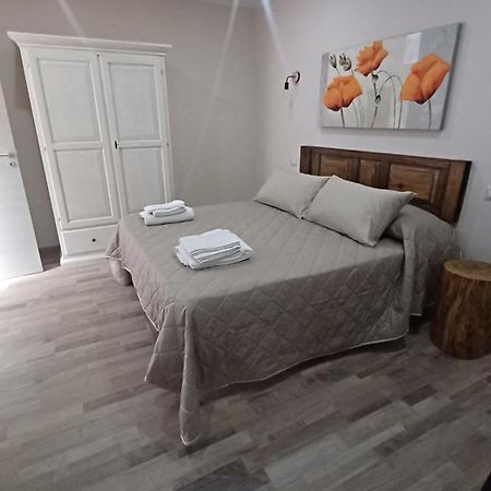B&B Le Vie Del Borgo Castiglione De Sicilia Eksteriør bilde