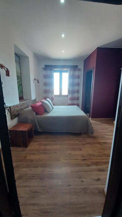 B&B Le Vie Del Borgo Castiglione De Sicilia Eksteriør bilde