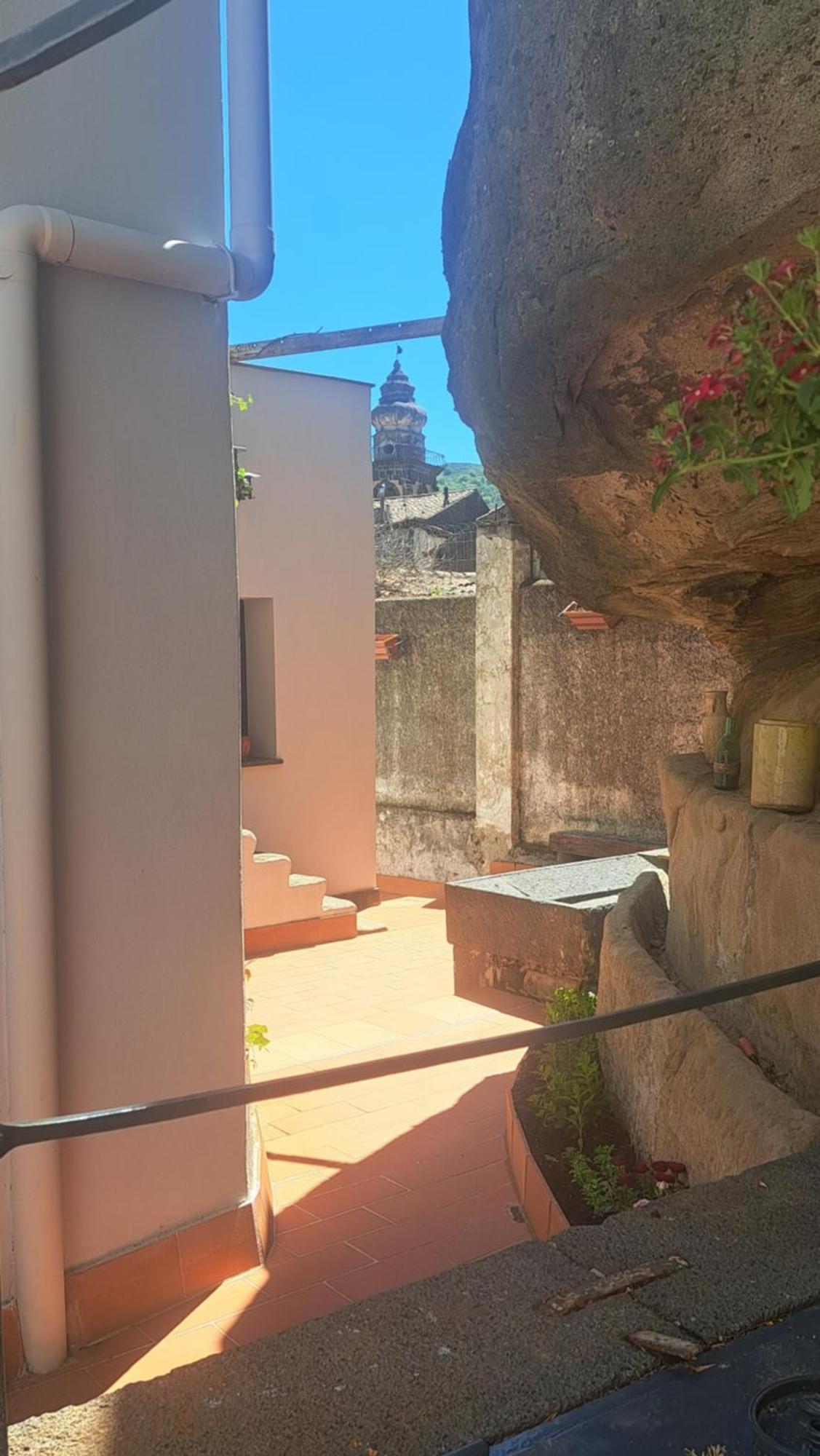 B&B Le Vie Del Borgo Castiglione De Sicilia Eksteriør bilde