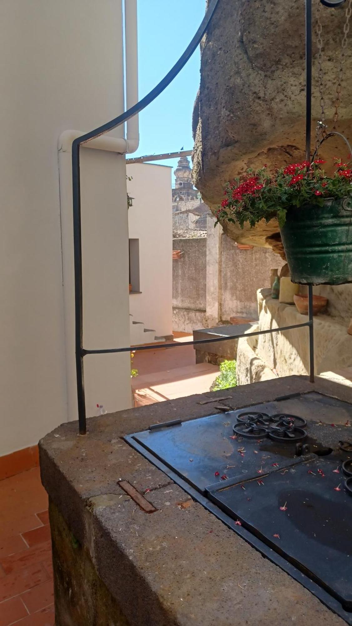 B&B Le Vie Del Borgo Castiglione De Sicilia Eksteriør bilde