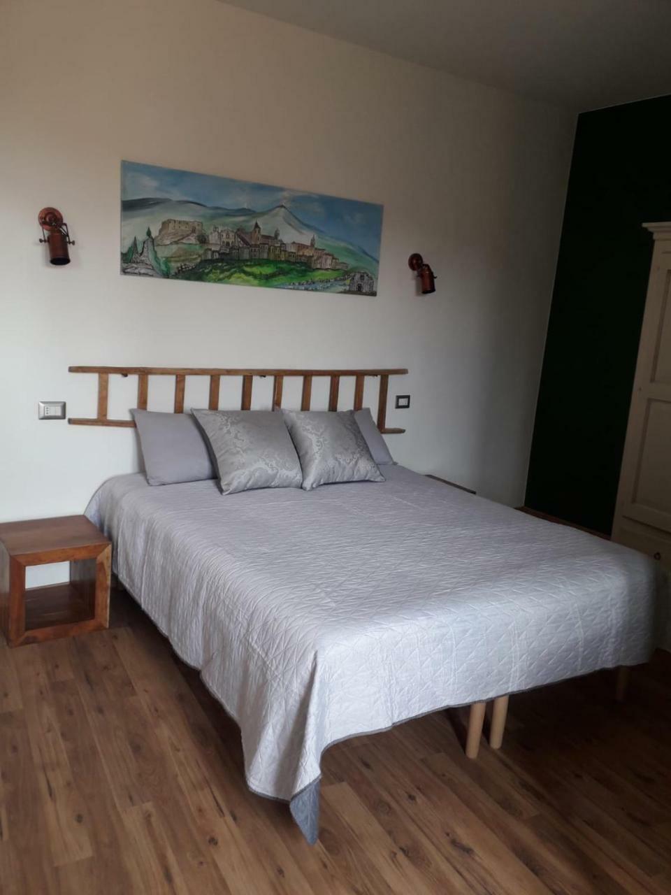 B&B Le Vie Del Borgo Castiglione De Sicilia Eksteriør bilde