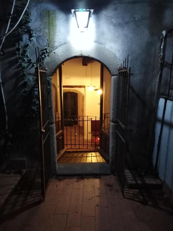 B&B Le Vie Del Borgo Castiglione De Sicilia Eksteriør bilde